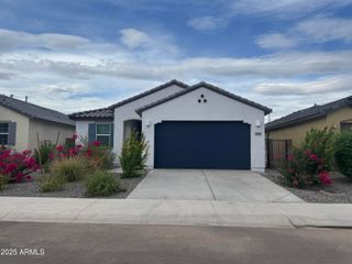 3244 W CALEB Road, Phoenix, AZ 85083