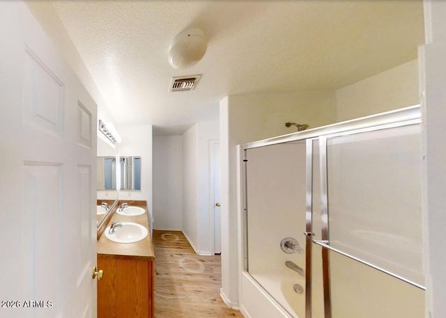 3643 E CONSTITUTION Drive, Gilbert, AZ 85296