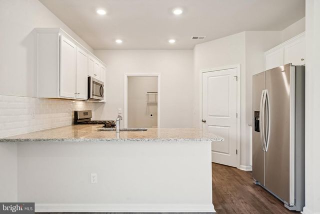 17470 CLARK AND YORK ST, Ruther Glen, VA 22546