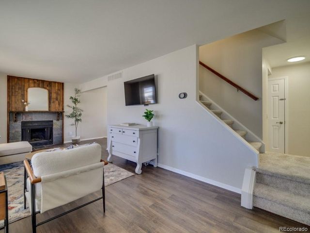 4822 S Quintero Cir, Aurora, CO 80015