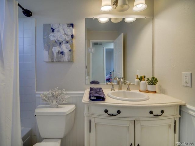 4822 S Quintero Cir, Aurora, CO 80015