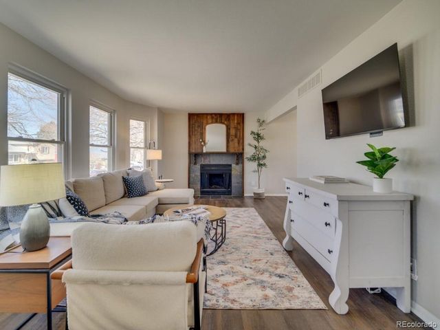 4822 S Quintero Cir, Aurora, CO 80015