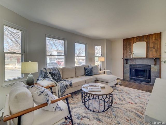 4822 S Quintero Cir, Aurora, CO 80015