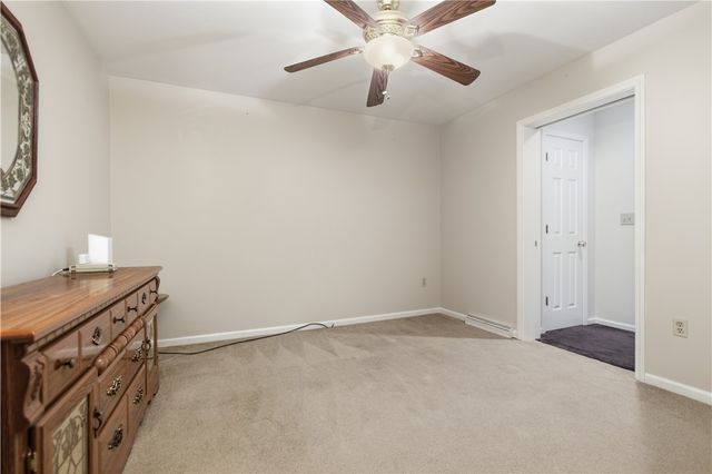 605 Davidson Dr, Rochester Twp, PA 15074