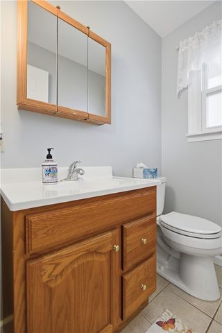 605 Davidson Dr, Rochester Twp, PA 15074