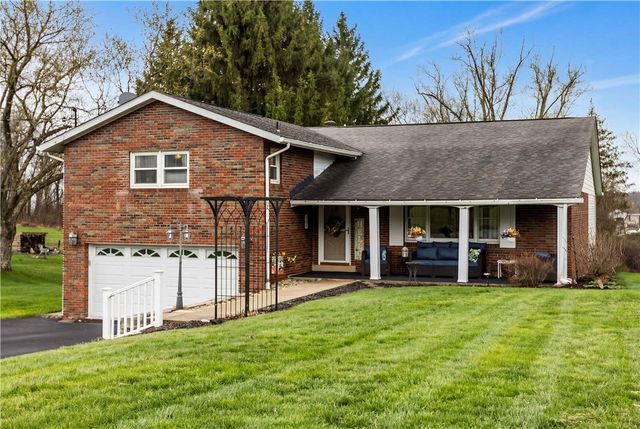 605 Davidson Dr, Rochester Twp, PA 15074