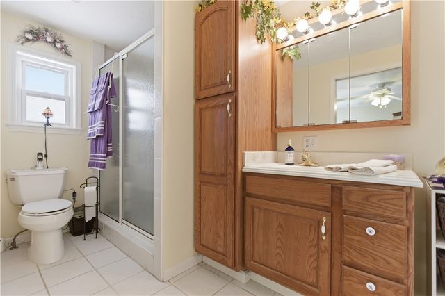 605 Davidson Dr, Rochester Twp, PA 15074