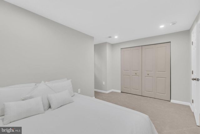9695 HOLLY OAK CT, Fairfax Station, VA 22039