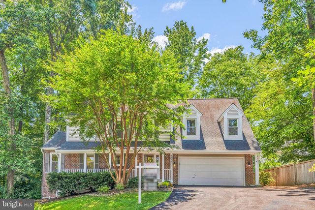 9695 HOLLY OAK CT, Fairfax Station, VA 22039