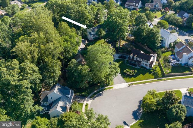 9695 HOLLY OAK CT, Fairfax Station, VA 22039