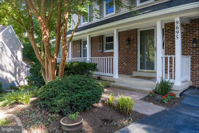 9695 HOLLY OAK CT, Fairfax Station, VA 22039