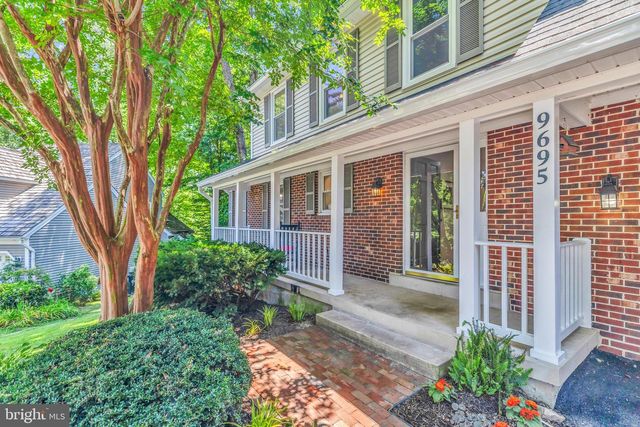 9695 HOLLY OAK CT, Fairfax Station, VA 22039
