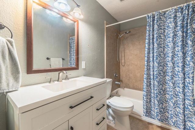 820 Casanova Avenue 30, Monterey, CA 93940