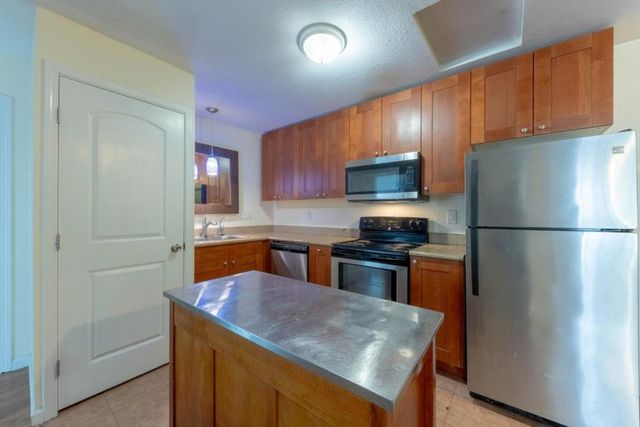 820 Casanova Avenue 30, Monterey, CA 93940