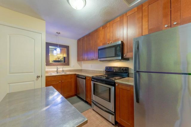 820 Casanova Avenue 30, Monterey, CA 93940