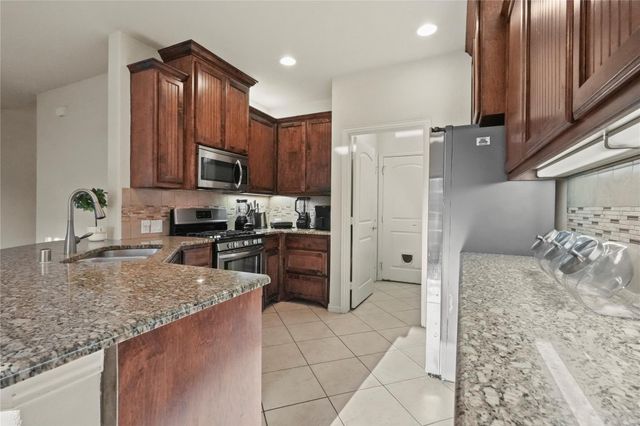 546 Alexandra Avenue, Richardson, TX 75081