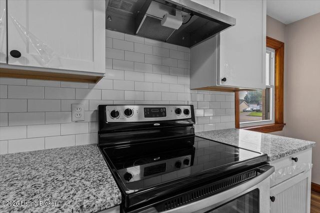 7408 Shepherdsville Rd, Louisville, KY 40219