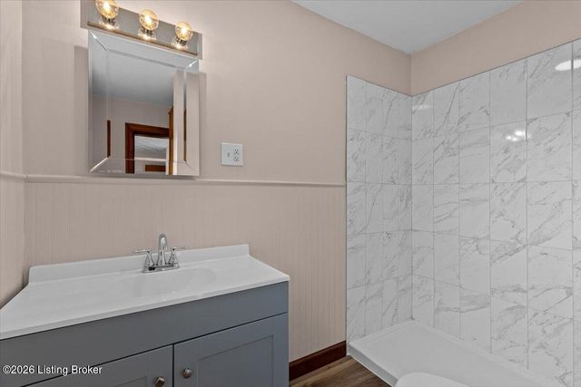 7408 Shepherdsville Rd, Louisville, KY 40219