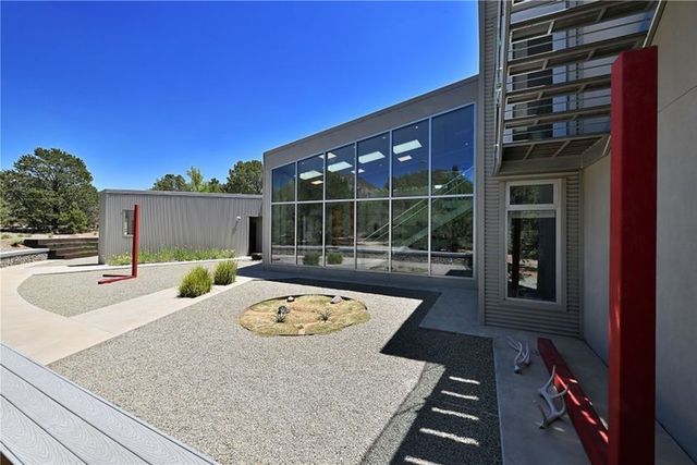 4007 Old Santa Fe Trail, Santa Fe, NM 87505