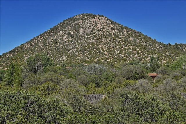 4007 Old Santa Fe Trail, Santa Fe, NM 87505