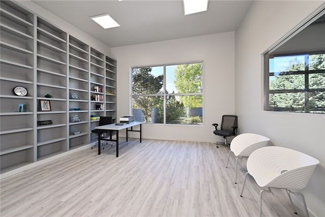 4007 Old Santa Fe Trail, Santa Fe, NM 87505