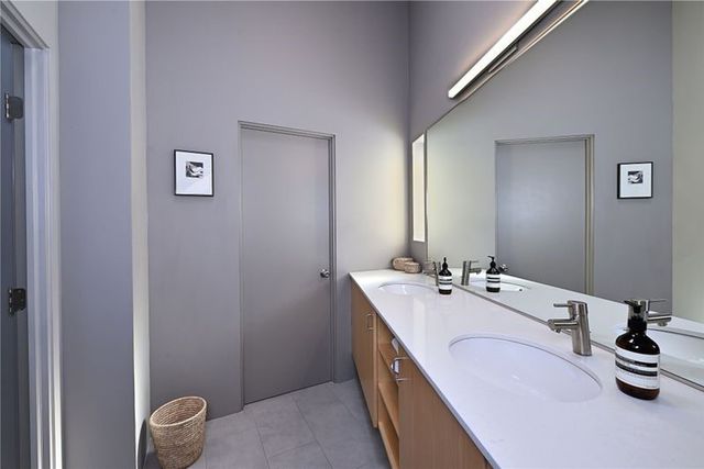 4007 Old Santa Fe Trail, Santa Fe, NM 87505