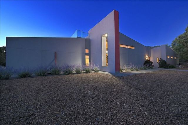 4007 Old Santa Fe Trail, Santa Fe, NM 87505