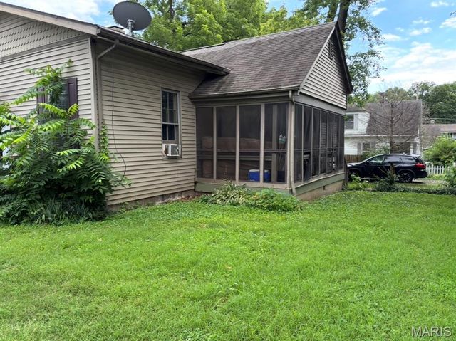 202 Wabash Avenue, Belleville, IL 62220