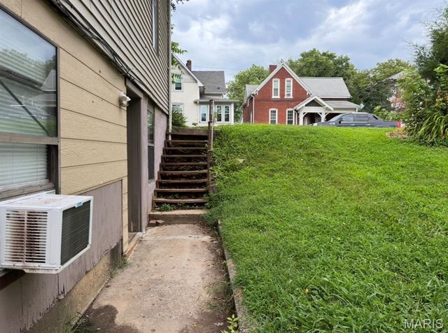 202 Wabash Avenue, Belleville, IL 62220