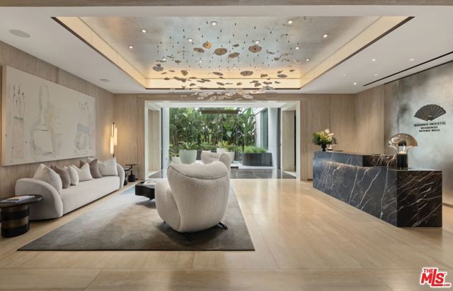 9200 Wilshire Blvd 201W, Beverly Hills, CA 90212