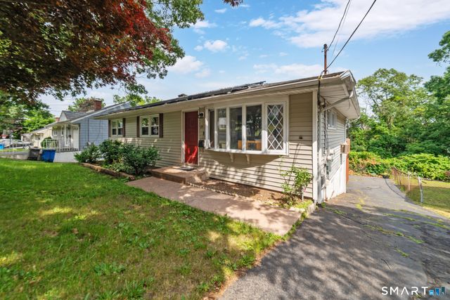 21 Fountain Terrace, New Haven, CT 06515