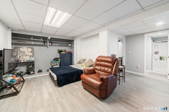 21 Fountain Terrace, New Haven, CT 06515