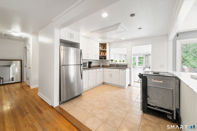 21 Fountain Terrace, New Haven, CT 06515