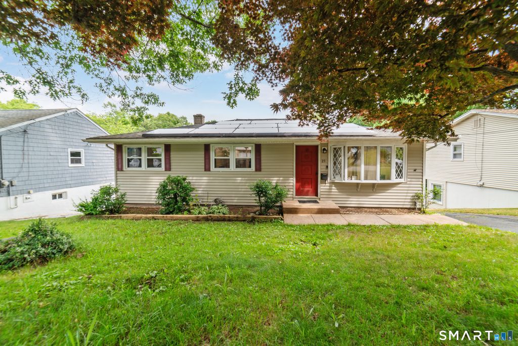 21 Fountain Terrace, New Haven, CT 06515