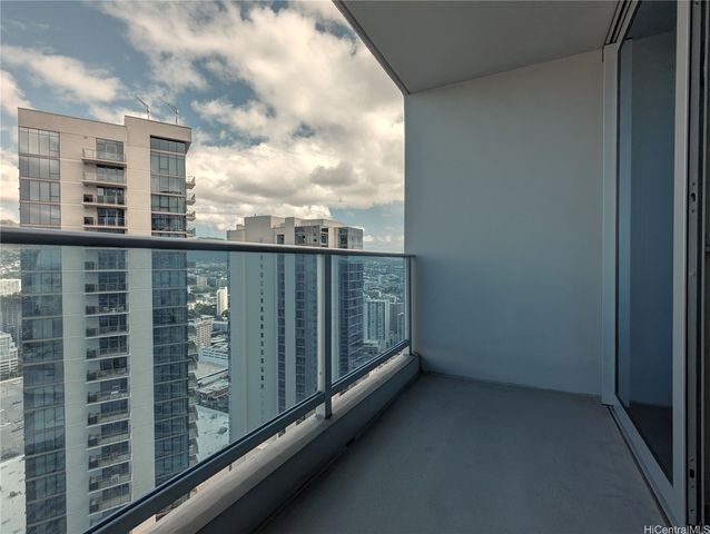 1391 Kapiolani Boulevard 3802, Honolulu, HI 96814