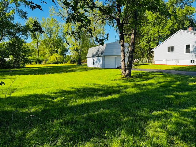2851 44th Street, Highland, IN 46322