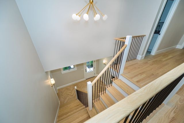 19 Morrill Dr, Wayland, MA 01778
