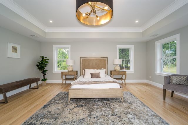 19 Morrill Dr, Wayland, MA 01778