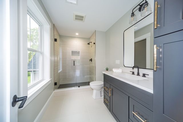 19 Morrill Dr, Wayland, MA 01778