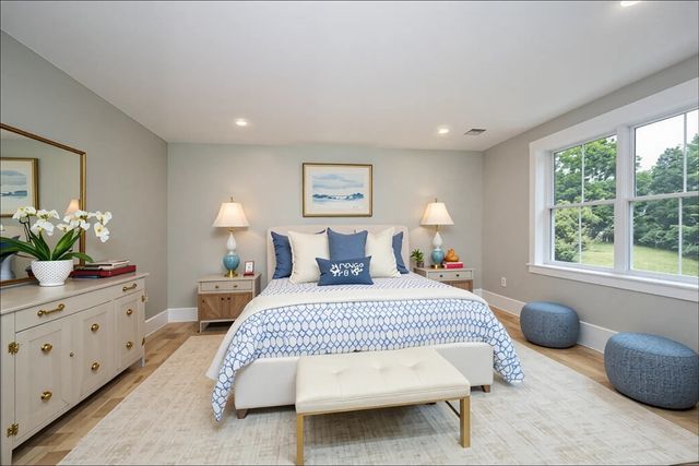 19 Morrill Dr, Wayland, MA 01778