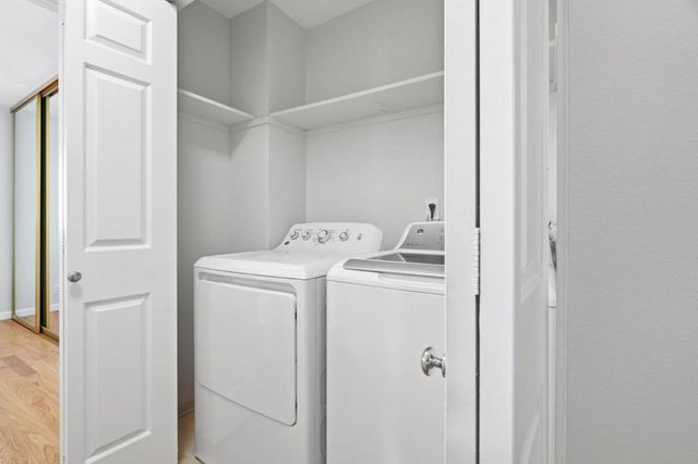 181 Ada Avenue 50, Mountain View, CA 94043