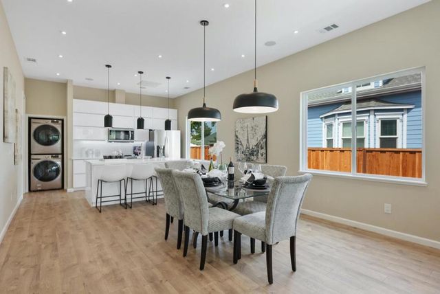 387 N 12th Street, San Jose, CA 95112