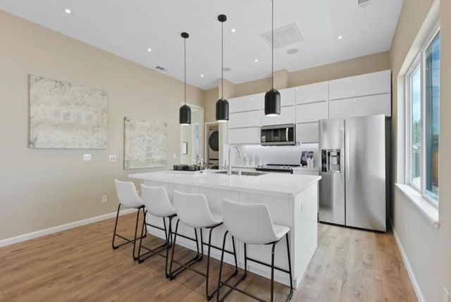 387 N 12th Street, San Jose, CA 95112