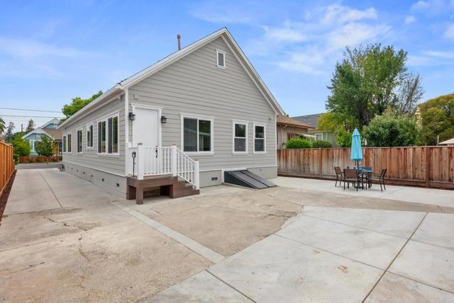 387 N 12th Street, San Jose, CA 95112