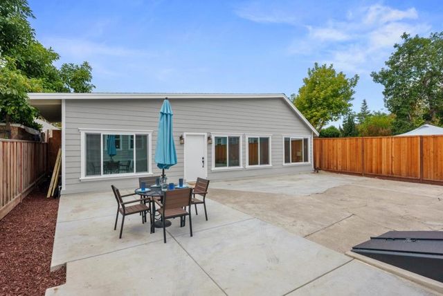 387 N 12th Street, San Jose, CA 95112