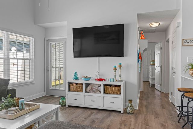 913 Charles St., North Myrtle Beach, SC 29582