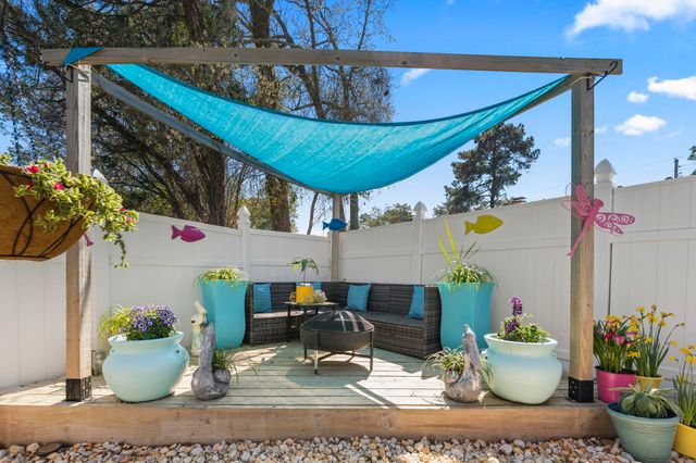 913 Charles St., North Myrtle Beach, SC 29582