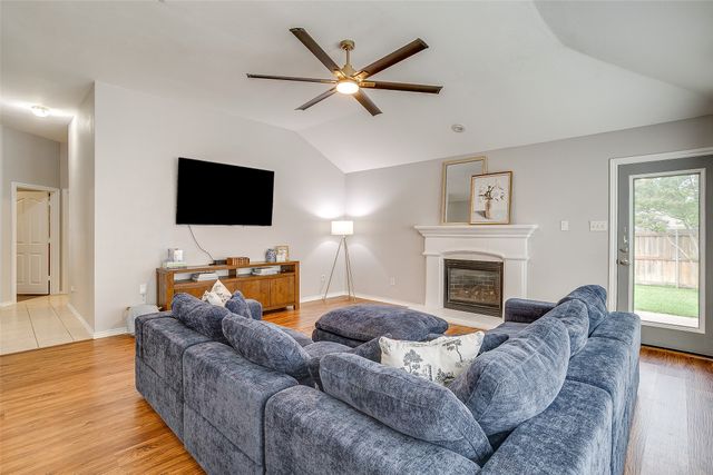 8853 Trace Ridge Parkway, Fort Worth, TX 76244