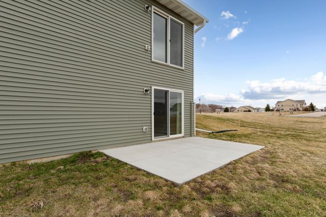 902 Emily Court NE, Montgomery, MN 56069