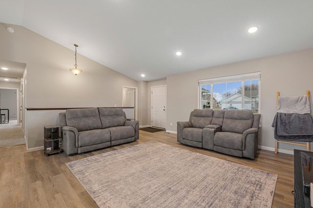 902 Emily Court NE, Montgomery, MN 56069